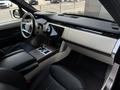 Land Rover Range Rover 2023 года за 82 900 000 тг. в Алматы – фото 13