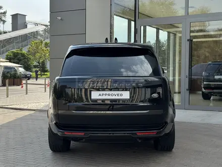 Land Rover Range Rover 2023 года за 82 900 000 тг. в Алматы – фото 6