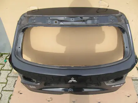 Крышка багажника на Mitsubishi ASX за 200 000 тг. в Алматы
