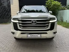 Toyota Land Cruiser, 2021