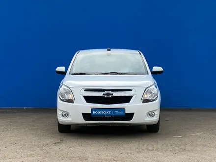 Chevrolet Cobalt 2022 года за 6 930 000 тг. в Алматы – фото 2