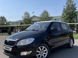 Skoda Fabia 2013 годаfor4 250 000 тг. в Алматы – фото 2