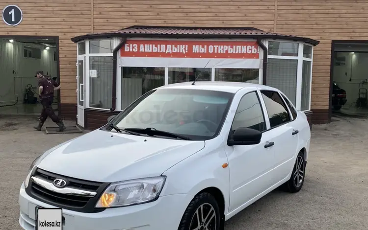 ВАЗ (Lada) Granta 2190 2015 годаүшін2 700 000 тг. в Костанай