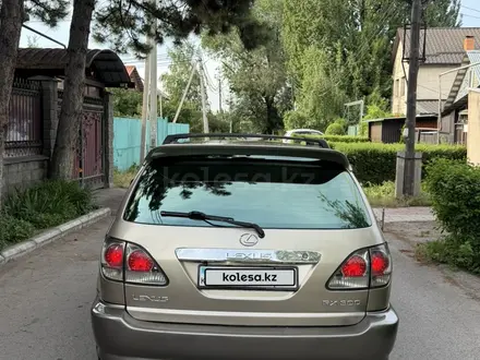 Lexus RX 300 2001 года за 4 650 000 тг. в Алматы – фото 5