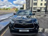 Toyota Highlander 2020 года за 17 500 000 тг. в Караганда – фото 2