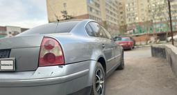 Volkswagen Passat 2001 года за 2 400 000 тг. в Астана – фото 4
