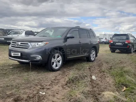 Toyota Highlander 2013 года за 17 000 000 тг. в Петропавловск – фото 4