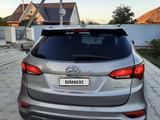 Hyundai Santa Fe 2018 года за 7 500 000 тг. в Уральск – фото 3