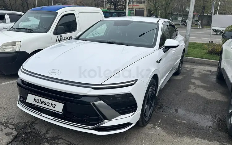 Hyundai Sonata 2023 года за 15 500 000 тг. в Алматы