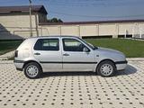 Volkswagen Golf 1994 годаүшін1 000 000 тг. в Шымкент