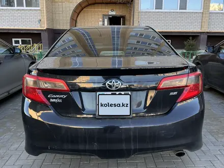 Toyota Camry 2013 года за 7 000 000 тг. в Актобе – фото 3