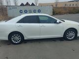 Toyota Camry 2014 годаfor7 500 000 тг. в Атырау – фото 3