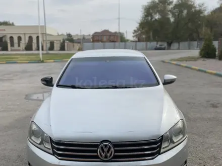 Volkswagen Passat 2011 года за 5 300 000 тг. в Алматы