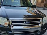 Ford Explorer 2006 года за 7 490 000 тг. в Алматы – фото 2