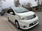 Nissan Serena 2009 года за 7 500 000 тг. в Алматы – фото 2