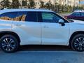 Toyota Highlander 2021 годаүшін22 500 000 тг. в Атырау