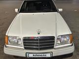Mercedes-Benz E 220 1994 годаfor2 250 000 тг. в Тараз – фото 4