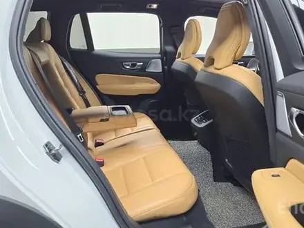 Volvo V60 2021 года за 17 000 000 тг. в Алматы – фото 11