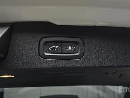 Volvo V60 2021 года за 17 000 000 тг. в Алматы – фото 19