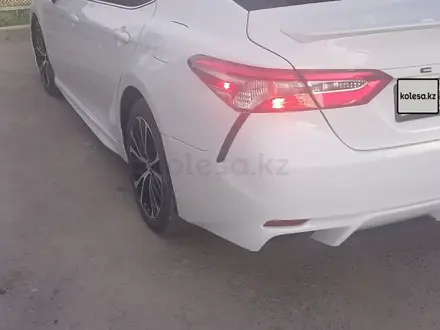 Toyota Camry 2019 года за 9 200 000 тг. в Кызылорда – фото 4