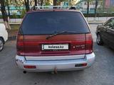 Mitsubishi Space Wagon 1997 годаүшін1 500 000 тг. в Астана – фото 4