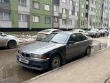 BMW 328 1991 года за 1 800 000 тг. в Алматы – фото 2