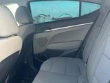 Hyundai Elantra 2018 года за 3 800 000 тг. в Актау – фото 3