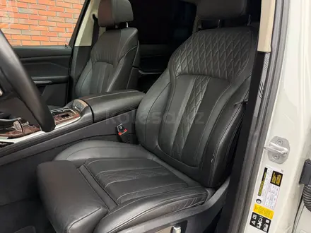 BMW X7 2023 года за 55 000 000 тг. в Астана – фото 24
