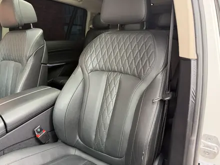 BMW X7 2023 года за 55 000 000 тг. в Астана – фото 26