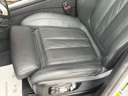 BMW X7 2023 года за 55 000 000 тг. в Астана – фото 27