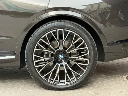 BMW X7 2023 года за 55 000 000 тг. в Астана – фото 29