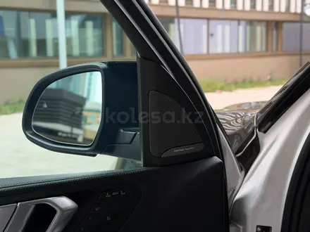 BMW X7 2023 года за 55 000 000 тг. в Астана – фото 30