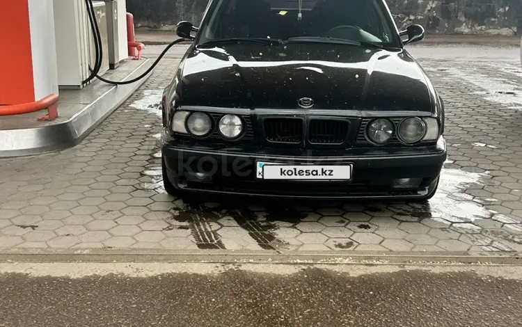 BMW 520 1989 года за 1 800 000 тг. в Астана
