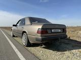 Mercedes-Benz E 250 1989 годаүшін1 450 000 тг. в Рудный – фото 4