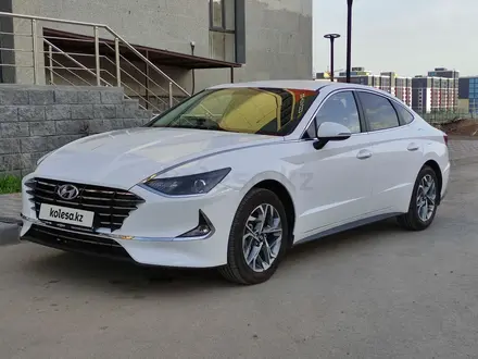 Hyundai Sonata 2023 года за 9 700 000 тг. в Караганда