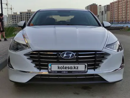 Hyundai Sonata 2023 года за 9 700 000 тг. в Караганда – фото 3