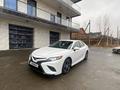 Toyota Camry 2019 годаүшін12 700 000 тг. в Актобе – фото 2