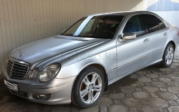 Mercedes-Benz E 200 2008 года за 4 500 000 тг. в Атырау