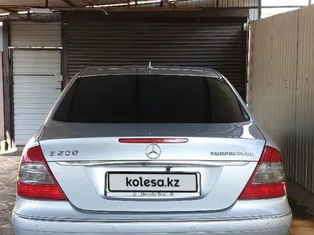 Mercedes-Benz E 200 2008 годаүшін4 500 000 тг. в Атырау – фото 2