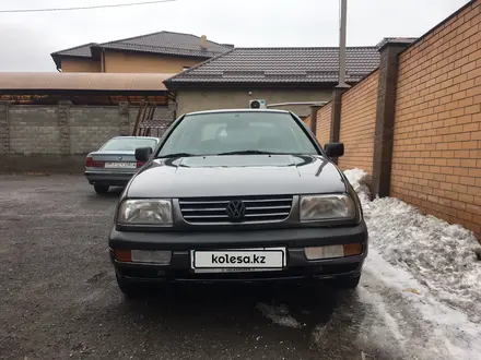 Volkswagen Vento 1994 года за 1 950 000 тг. в Караганда – фото 12