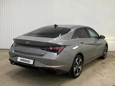 Hyundai Elantra 2023 года за 7 982 850 тг. в Астана – фото 3