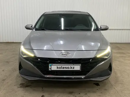 Hyundai Elantra 2023 года за 7 982 850 тг. в Астана – фото 2