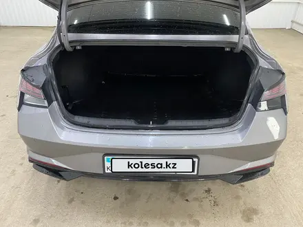 Hyundai Elantra 2023 года за 7 982 850 тг. в Астана – фото 16