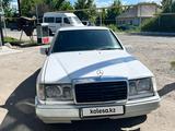 Mercedes-Benz E 230 1991 года за 1 400 000 тг. в Талдыкорган – фото 2