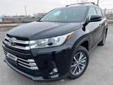 Toyota Highlander 2015 годаүшін11 999 999 тг. в Актау – фото 2