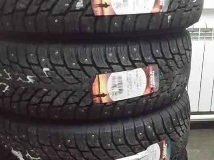 275/65R20 Nokian Hakka LT3 (шип) за 175 000 тг. в Алматы