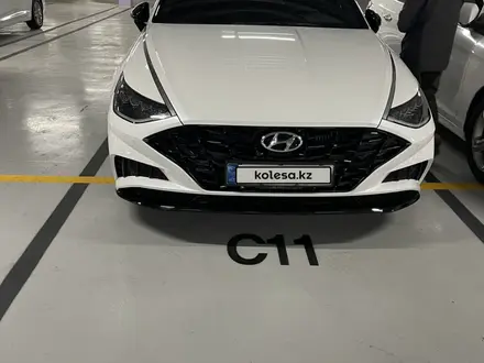 Hyundai Sonata 2021 года за 14 000 000 тг. в Шымкент – фото 8