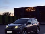 Toyota RAV4 2013 года за 10 000 000 тг. в Актобе – фото 2