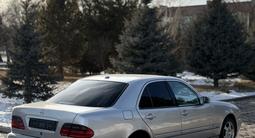 Mercedes-Benz E 320 2000 годаfor3 950 000 тг. в Талдыкорган – фото 4