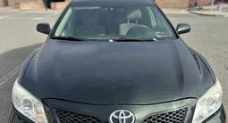 Toyota Camry 2010 года за 4 600 000 тг. в Атырау – фото 2